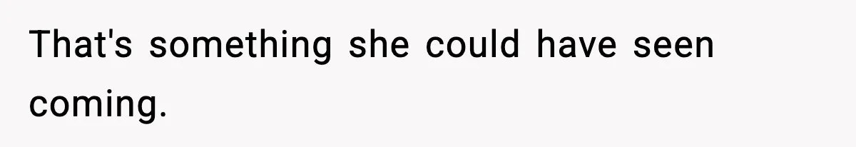 Woman Refuses to Leave Her Dream Concert After Her Friend Has A Panic Attack, Now Everyone’s Calling Her Selfish That's something she could have seen coming.