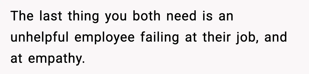 Vet Receptionist Blames the Doctor for Every Mistake, Now One Cat Owner Wants the Truth to Come Out The last thing you both need is an unhelpful employee failing at their job, and at empathy.