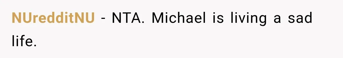 He Wanted Onions And Garlic In His Dish, Cousins Got Upset Because They “Always Share” NUredditNU − NTA. Michael is living a sad life.