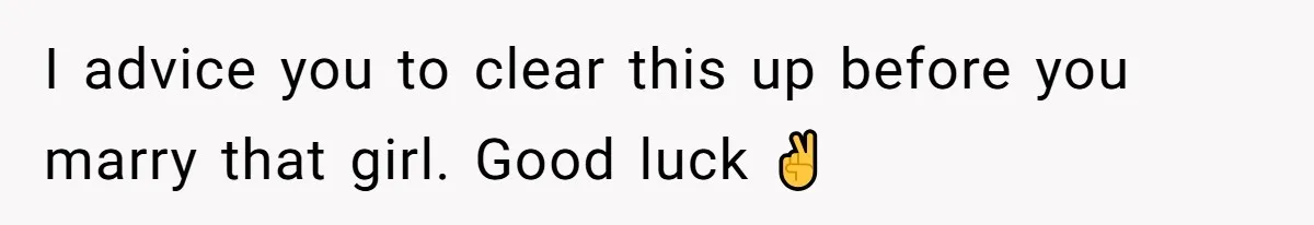 Fiancée “Accidentally” Loses Three Engagement Rings, He Wonders If It’s Really An Accident I advice you to clear this up before you marry that girl. Good luck ✌️