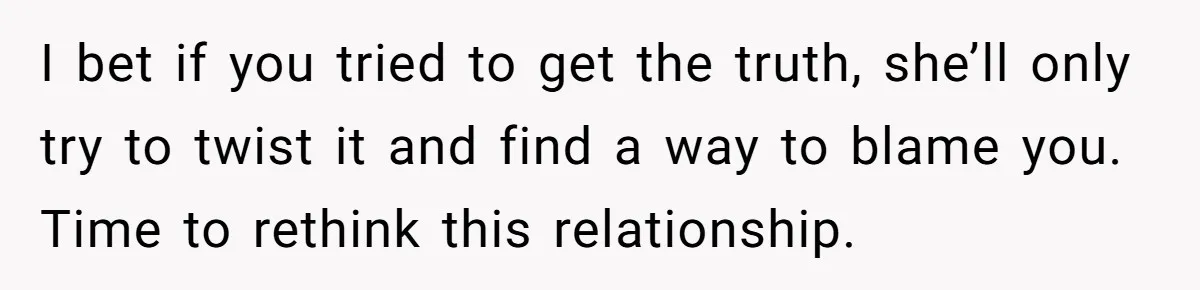 Fiancée “Accidentally” Loses Three Engagement Rings, He Wonders If It’s Really An Accident I bet if you tried to get the truth, she’ll only try to twist it and find a way to blame you. Time to rethink this relationship.