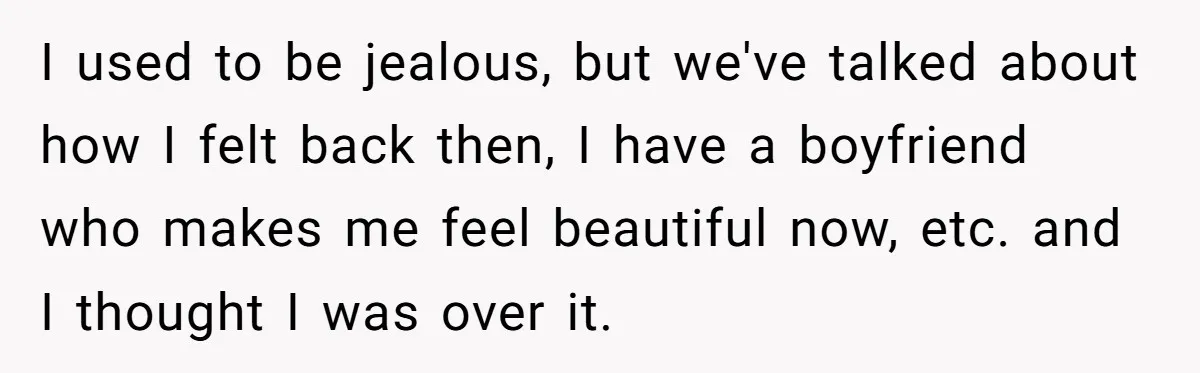 Woman Discovers Internet Has Picked Her As “The Ugly Friend,” Starts Breaking Her Confidence I used to be jealous, but we've talked about how I felt back then, I have a boyfriend who makes me feel beautiful now, etc. and I thought I was...